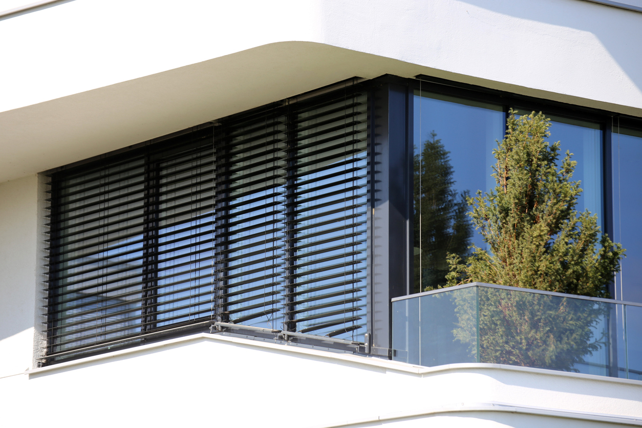 Window with modern venetian blind